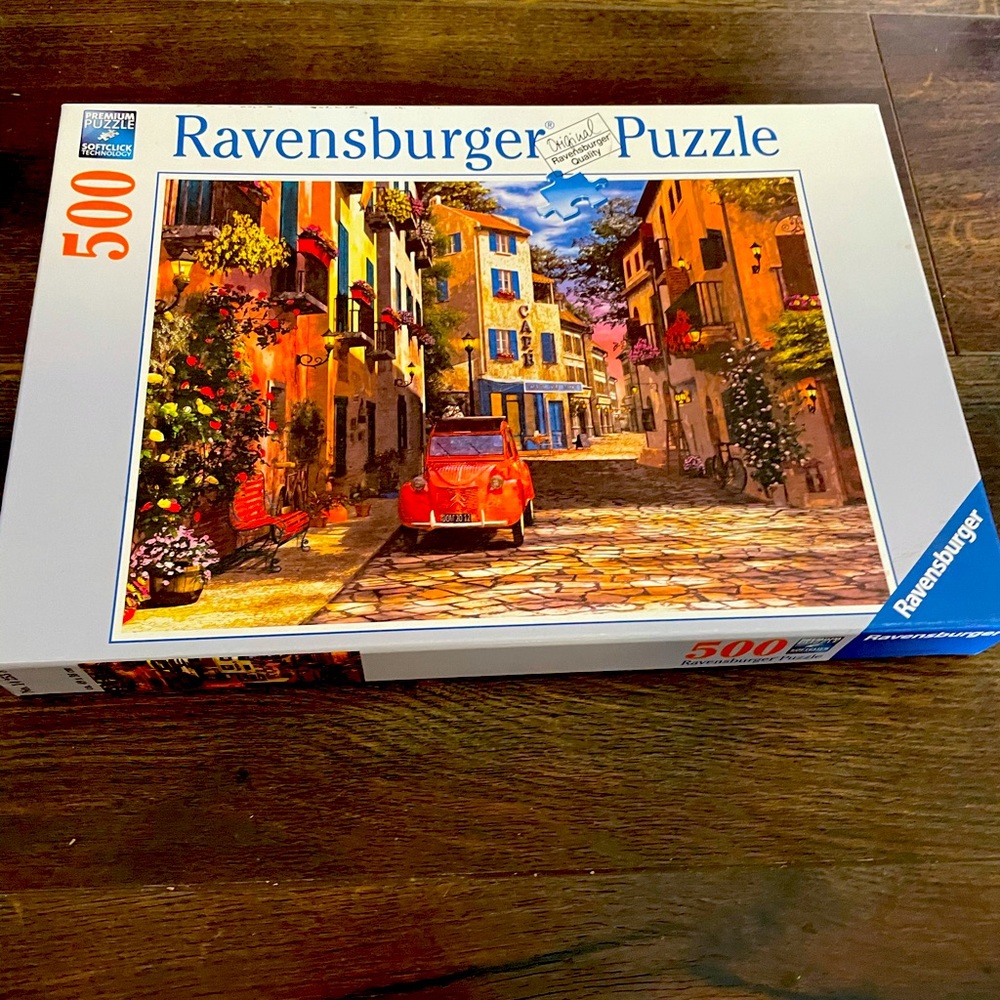 500 piece Ravensburger puzzle